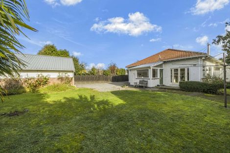 Photo of property in 184 Main North Road, Redwood, Christchurch, 8051