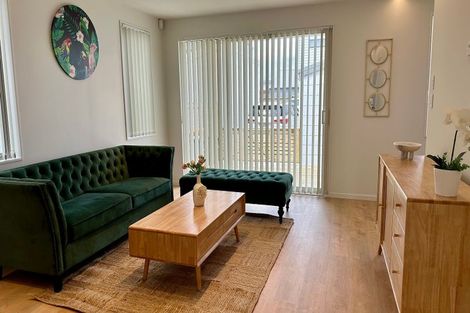 Photo of property in 16 Corporal Street, Papakura, 2110