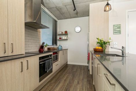 Photo of property in 3/4165 Great North Road, Glen Eden, Auckland, 0602