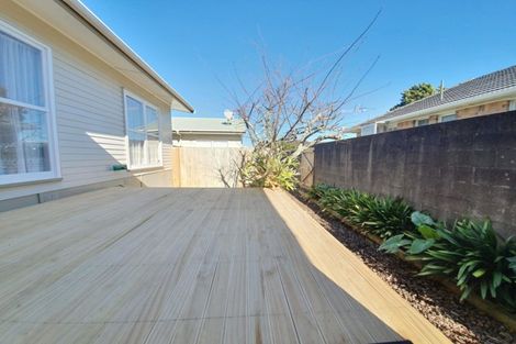 Photo of property in 97 Pakuranga Road, Pakuranga, Auckland, 2010