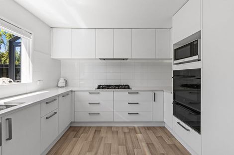 Photo of property in 20 Penruddock Rise, Westmorland, Christchurch, 8025