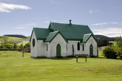 Photo of property in Ex St Johns Church, 1605 Teviot Road, Millers Flat, Roxburgh, 9572