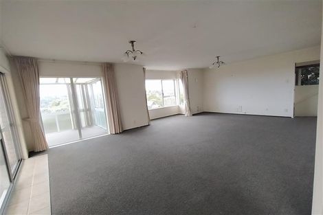 Photo of property in 1/135 Glamorgan Drive, Torbay, Auckland, 0630