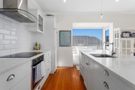 Photo of property in 162 Pohutukawa Avenue, Ohope, 3121