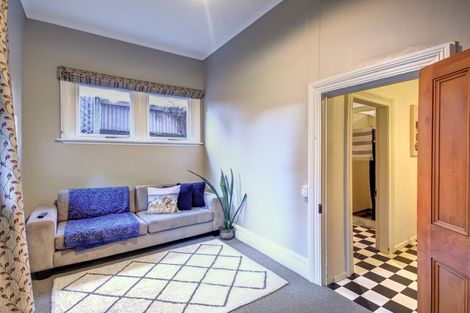 Photo of property in 54 Manor Place, Dunedin Central, Dunedin, 9016