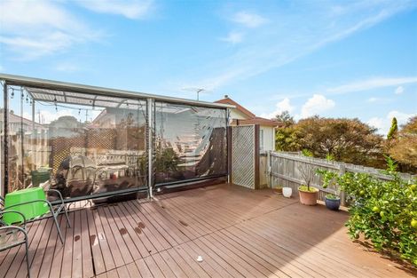 Photo of property in 51 Broadfield Street, Massey, Auckland, 0614