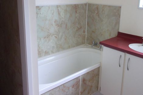 Photo of property in 1 Aratiatia Place, Tikipunga, Whangarei, 0112