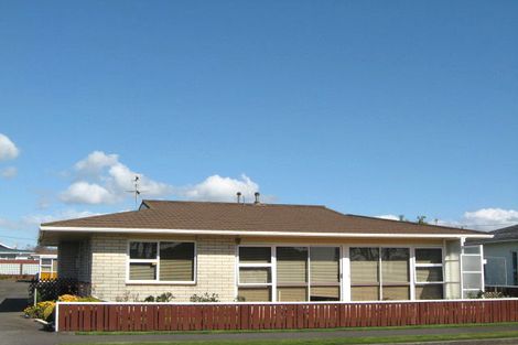 Photo of property in 1/95 Wallace Place, Westown, New Plymouth, 4310