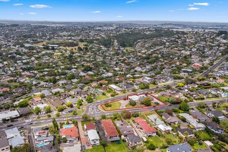 Photo of property in 19 Knights Road, Rothesay Bay, Auckland, 0630