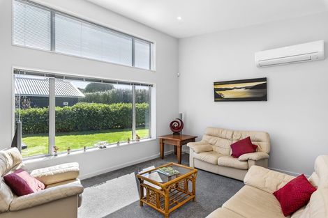 Photo of property in 242 Peka Peka Road, Peka Peka, Waikanae, 5391