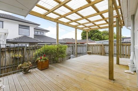 Photo of property in 8 Hamilton Road, Papatoetoe, Auckland, 2025