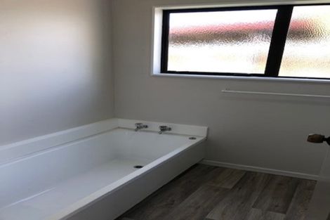 Photo of property in 60b Bandon Street, Frankton, Hamilton, 3204