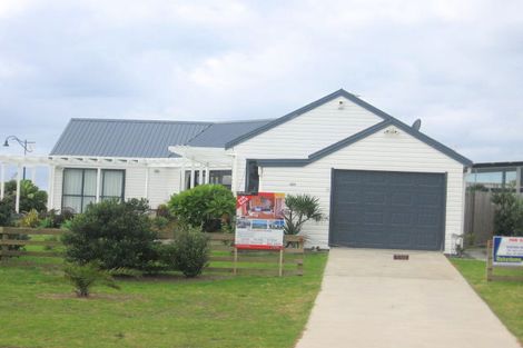 Photo of property in 550 Matarangi Drive, Matarangi, Whitianga, 3592