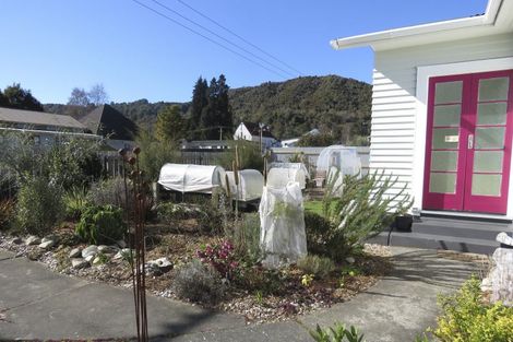 Photo of property in 49 Shiel Street, Reefton, 7830