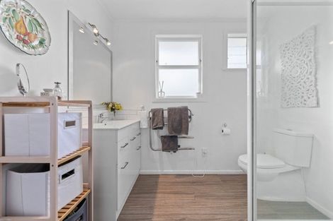 Photo of property in 2/79 Taupo View Road, Taupo, 3330