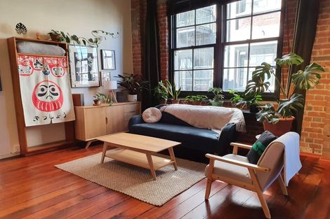 Photo of property in Hannahs Warehouse Apartments, 11/13 Leeds Street, Te Aro, Wellington, 6011