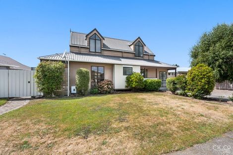 Photo of property in 3 Laredo Grove, Totara Park, Upper Hutt, 5018