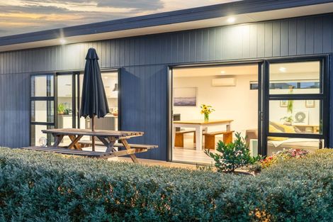 Photo of property in 7a Bideford Place, Dallington, Christchurch, 8061