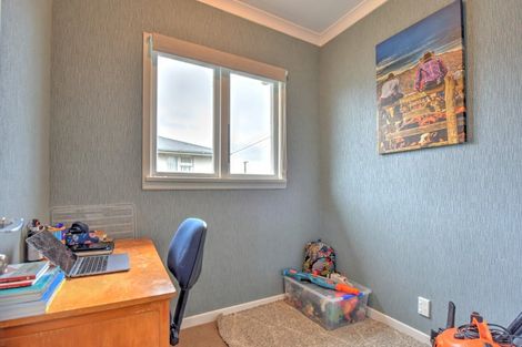 Photo of property in 12 Thistle Street, Gore, 9710