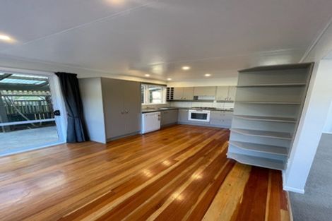 Photo of property in 52 Meremere Street, Wainuiomata, Lower Hutt, 5014