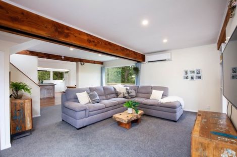 Photo of property in 10 Hood Place, Spotswood, New Plymouth, 4310