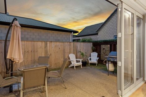 Photo of property in 15 Capstan Close, Pyes Pa, Tauranga, 3112