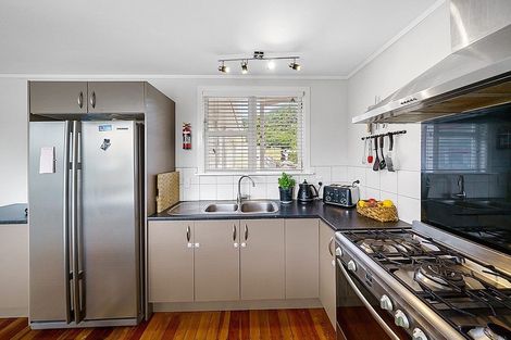 Photo of property in 51 Gillespies Road, Birchville, Upper Hutt, 5018