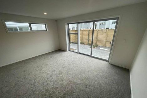 Photo of property in 1117a High Street, Taita, Lower Hutt, 5011