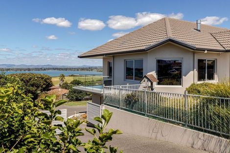 Photo of property in 55 Hamurana Road, Omokoroa, 3114