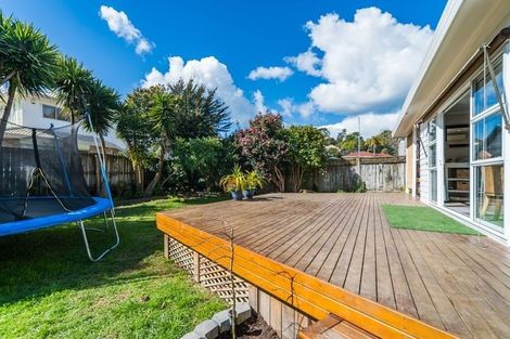Photo of property in 684b Whangaparaoa Road, Stanmore Bay, Whangaparaoa, 0932