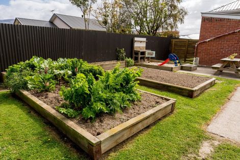 Photo of property in 29 Huntly Road, Outram, 9019