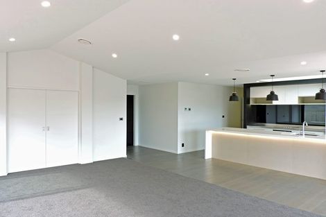 Photo of property in 1 Ashwood Lane, Bell Block, New Plymouth, 4312