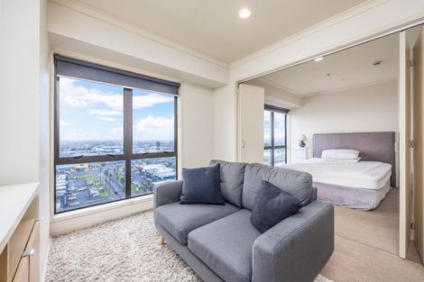 Photo of property in The Rennaissance, 13f/18 Ronwood Avenue, Manukau, Auckland, 2104