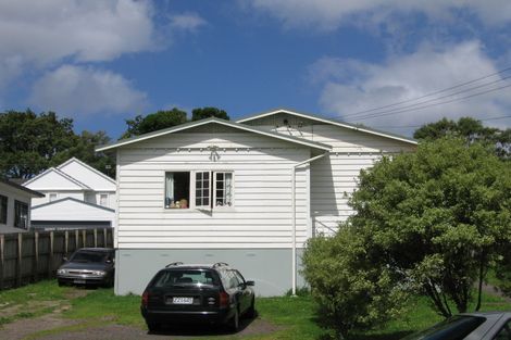 Photo of property in 2/6 Geddes Terrace, Avondale, Auckland, 1026