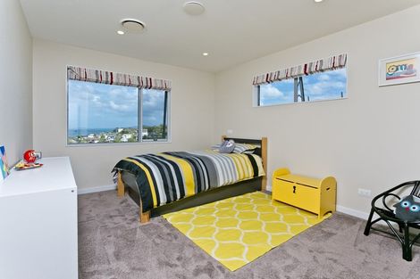 Photo of property in 81a Deep Creek Road, Waiake, Auckland, 0630