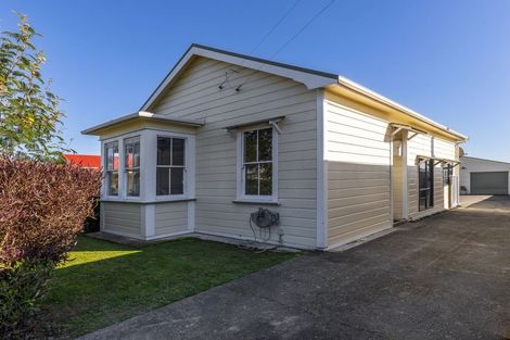 Photo of property in 137 Cambridge Street, Levin, 5510
