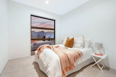 Photo of property in 26b Gulf Harbour Drive, Gulf Harbour, Whangaparaoa, 0930