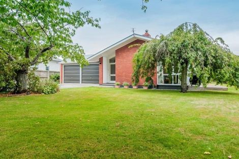 Photo of property in 12 Lee Street, Southbridge, 7602