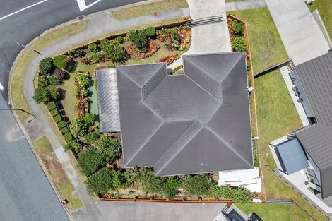 Photo of property in 2 Ocean View Rise, Ruakaka, 0116