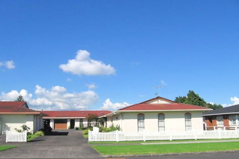 Photo of property in 4/2 Regent Street, Papatoetoe, Auckland, 2025