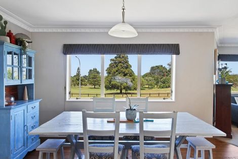 Photo of property in 27 Stella Drive, Clarks Beach, 2122