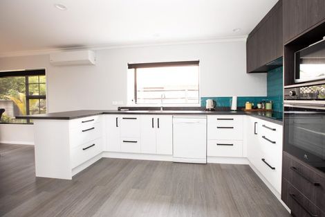 Photo of property in 66a Harrowfield Drive, Harrowfield, Hamilton, 3210