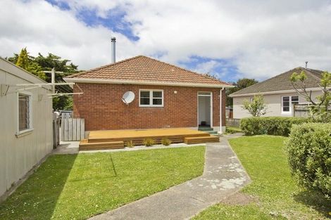 Photo of property in 13 Pearce Crescent, Taita, Lower Hutt, 5011