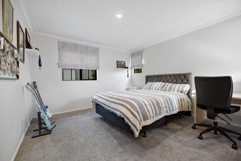 Photo of property in 62 Oregon Drive, Kelvin Heights, Queenstown, 9300