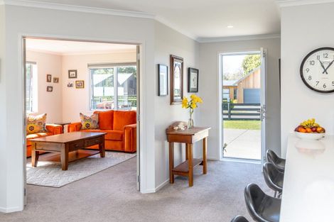 Photo of property in 6 Hewson Lane, Greytown, 5712