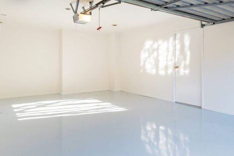 Photo of property in 2/100a Verran Road, Birkdale, Auckland, 0626