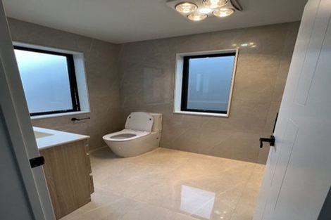 Photo of property in 5 Combat Street, Papakura, 2110