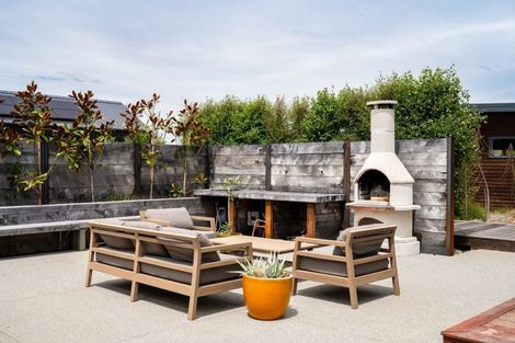 Photo of property in 4 Goldie Lane, Albert Town, Wanaka, 9305