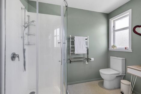 Photo of property in 78 Oxford Street, Tawa, Wellington, 5028