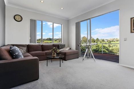 Photo of property in 11 Burwood Terrace, Gulf Harbour, Whangaparaoa, 0930